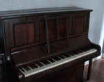 Piano4.jpg (25087 bytes)