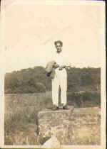 bert photo sent to miss p ferdinando.jpg (16444 bytes)