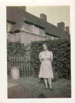 sister Ivy just taken.jpg (12409 bytes)